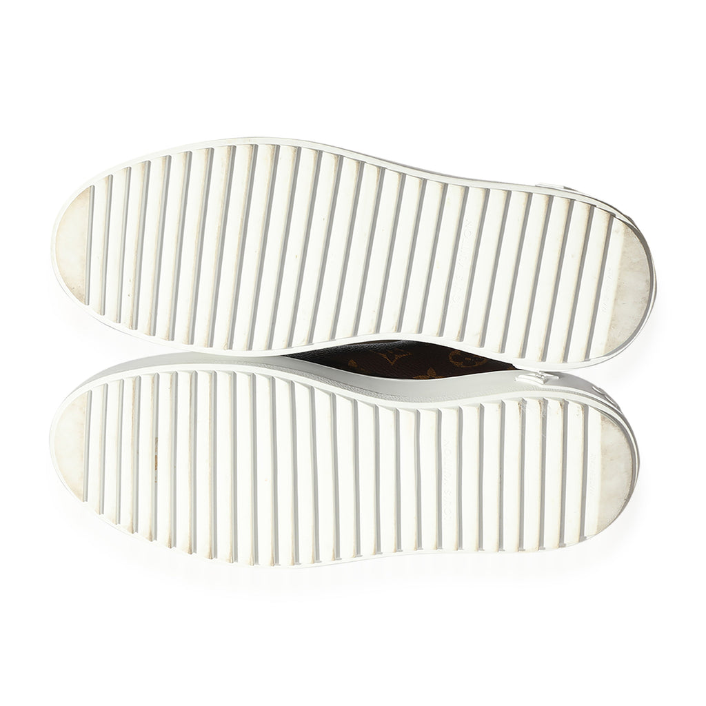 Louis Vuitton Louis Vuitton Wmns Time Out Sneaker Monogram