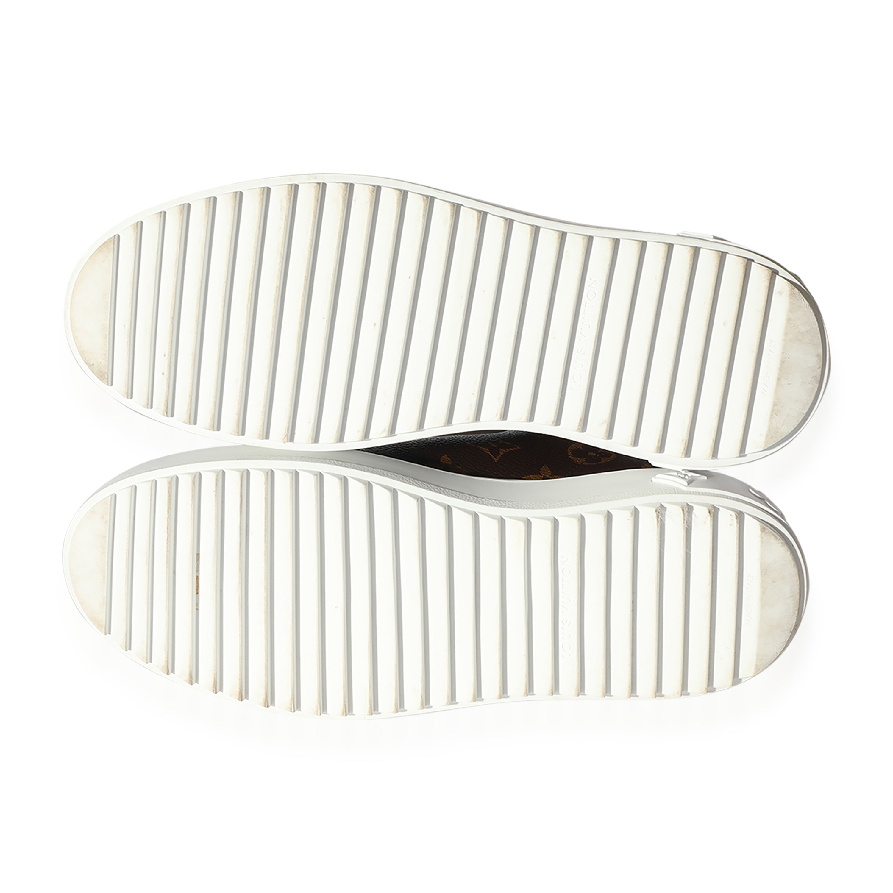 Louis Vuitton Louis Vuitton Wmns Time Out Sneaker Monogram