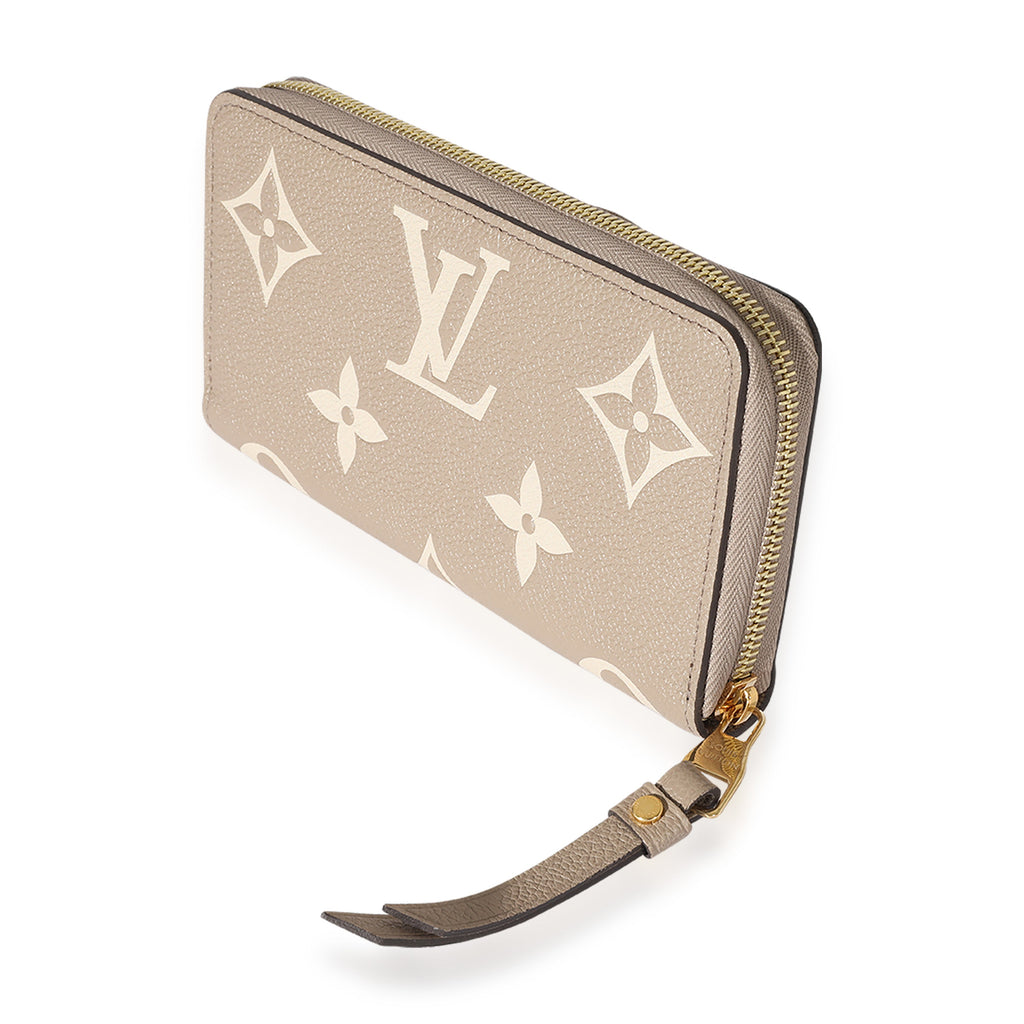 Louis Vuitton Louis Vuitton Cream Giant Monogram Zippy Wallet