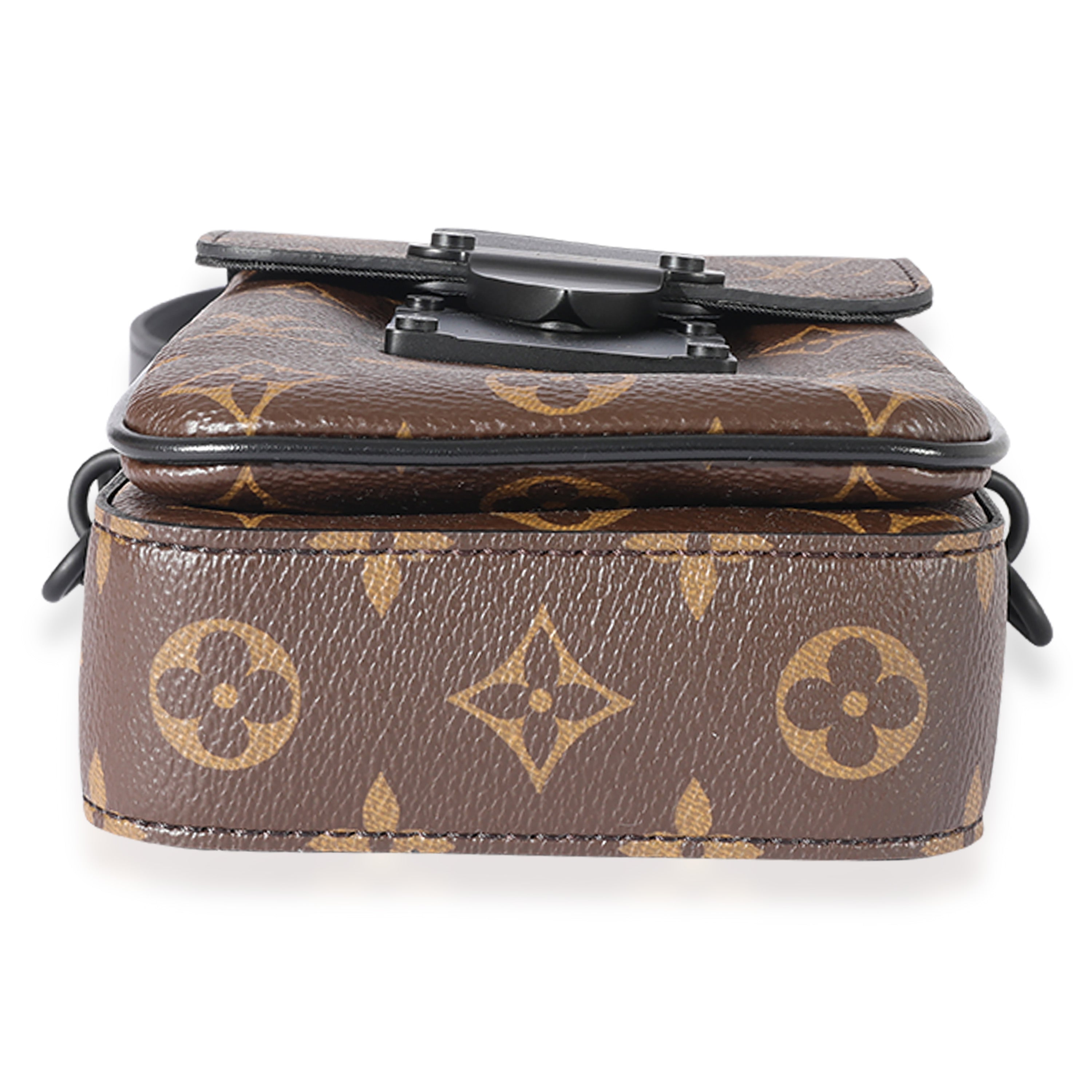 Louis Vuitton Louis Vuitton Monogram Canvas S-Lock Vertical Wearable Wallet
