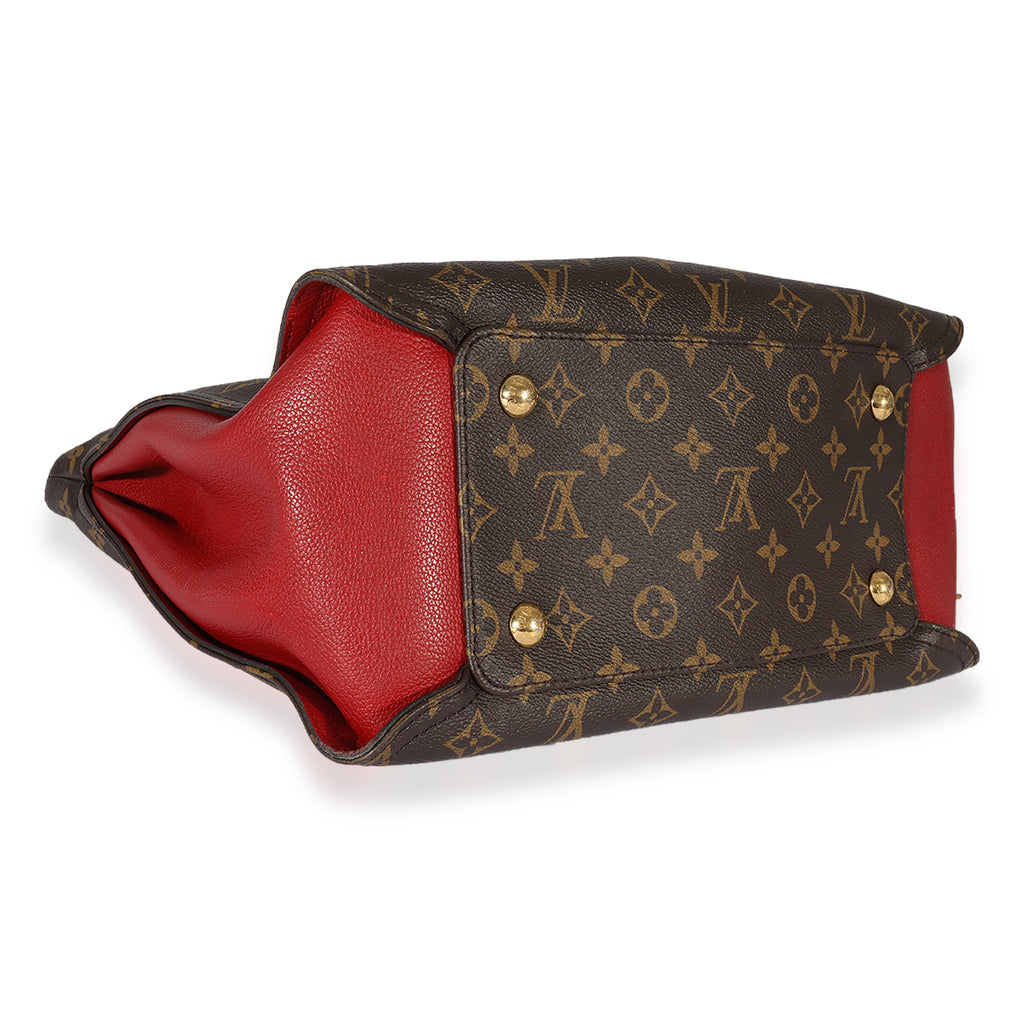 Louis Vuitton Louis Vuitton Monogram Canvas Gaia Hobo
