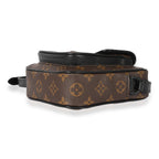 Louis Vuitton Louis Vuitton Monogram Christopher Wearable Wallet