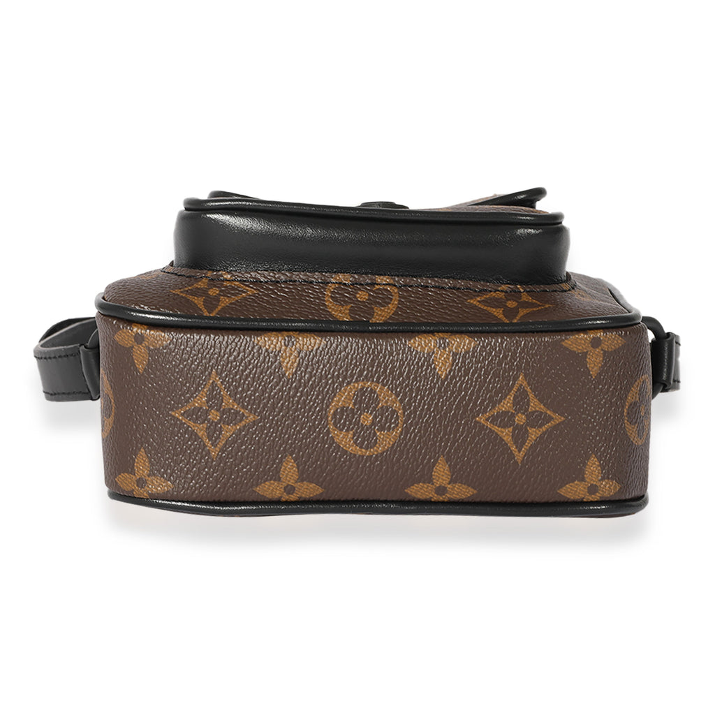 Louis Vuitton Louis Vuitton Monogram Christopher Wearable Wallet