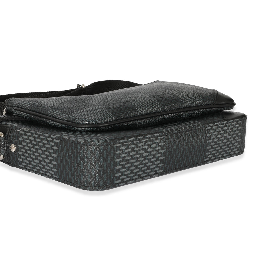 Louis Vuitton Louis Vuitton Damier Graphite Trio Messenger