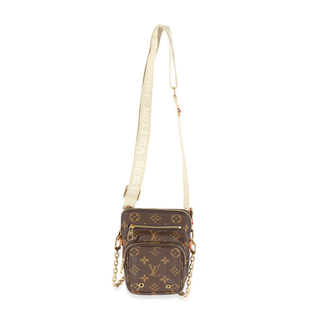 Louis Vuitton Louis Vuitton Monogram Canvas Utility Phone Sleeve