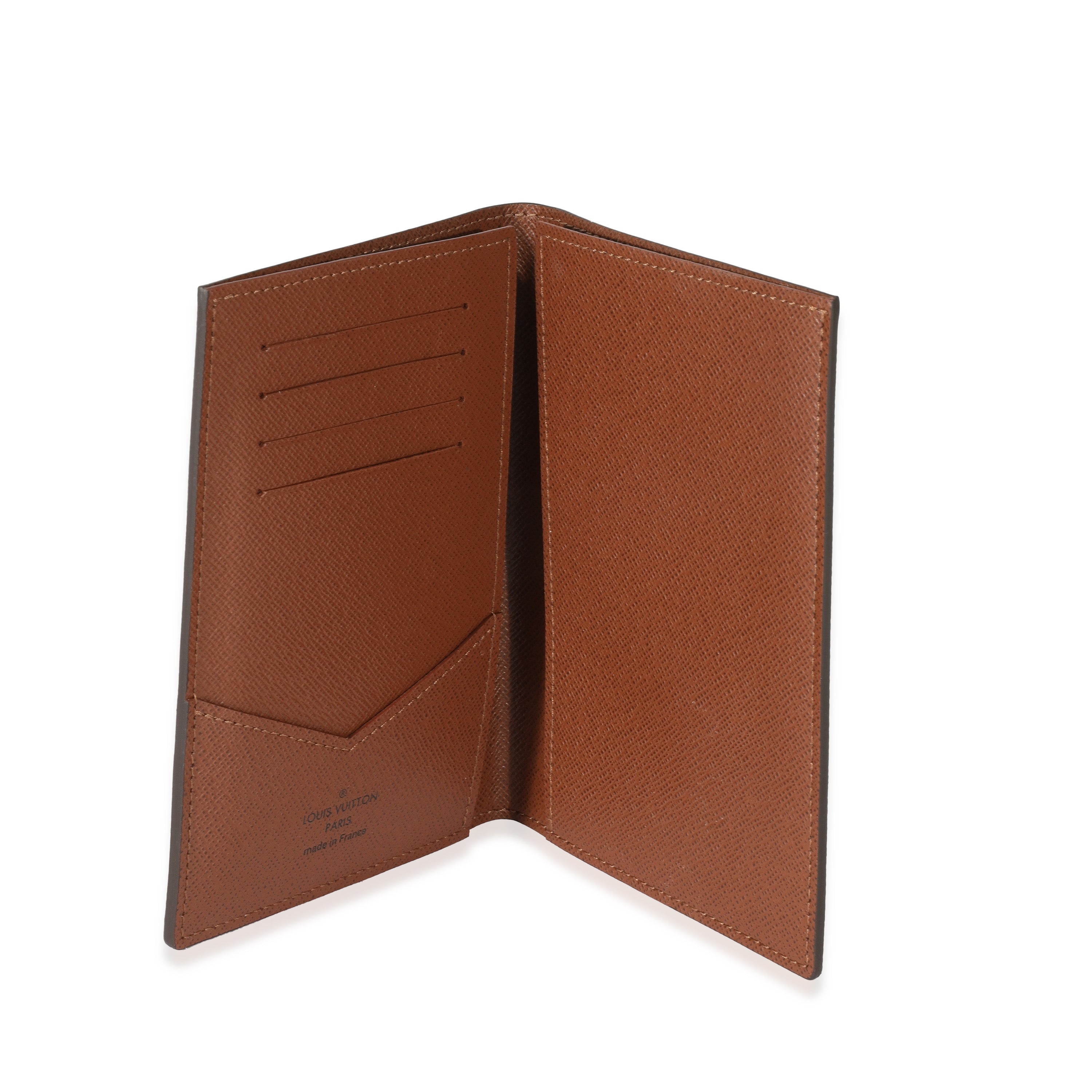 Louis Vuitton Louis Vuitton Monogram Canvas Passport Cover