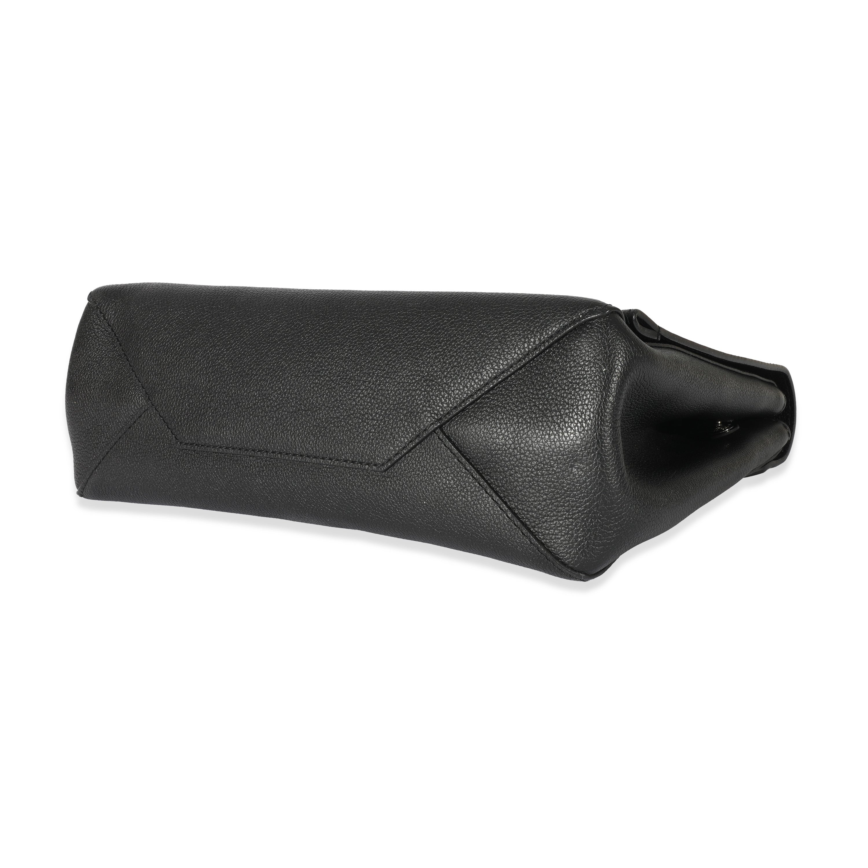 Louis Vuitton Louis Vuitton Black Leather LockMe II Bag