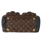 Louis Vuitton Louis Vuitton Monogram Canvas Manhattan MM NM