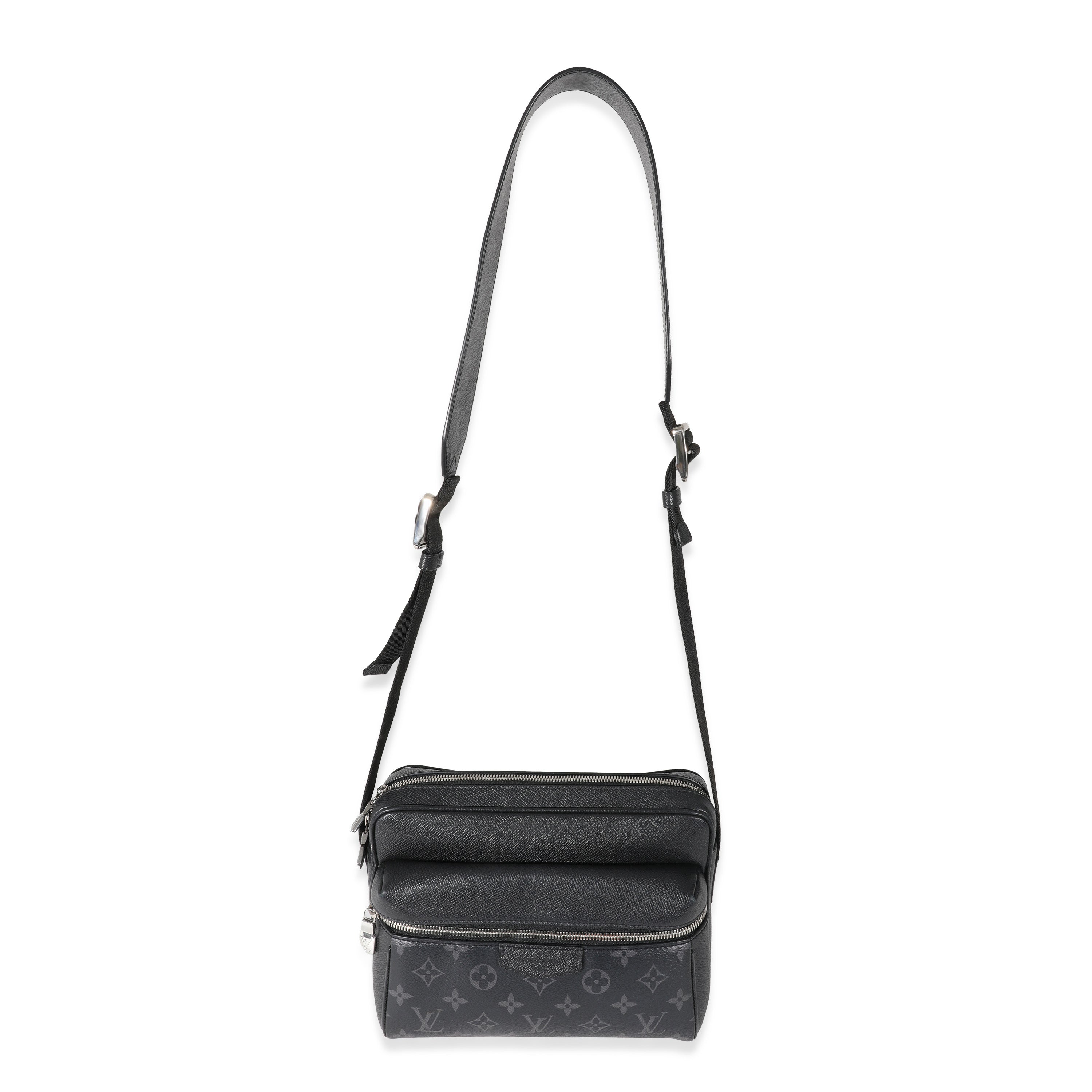 Louis Vuitton Louis Vuitton Black Taiga Monogram Eclipse Canvas Outdoor Messenger
