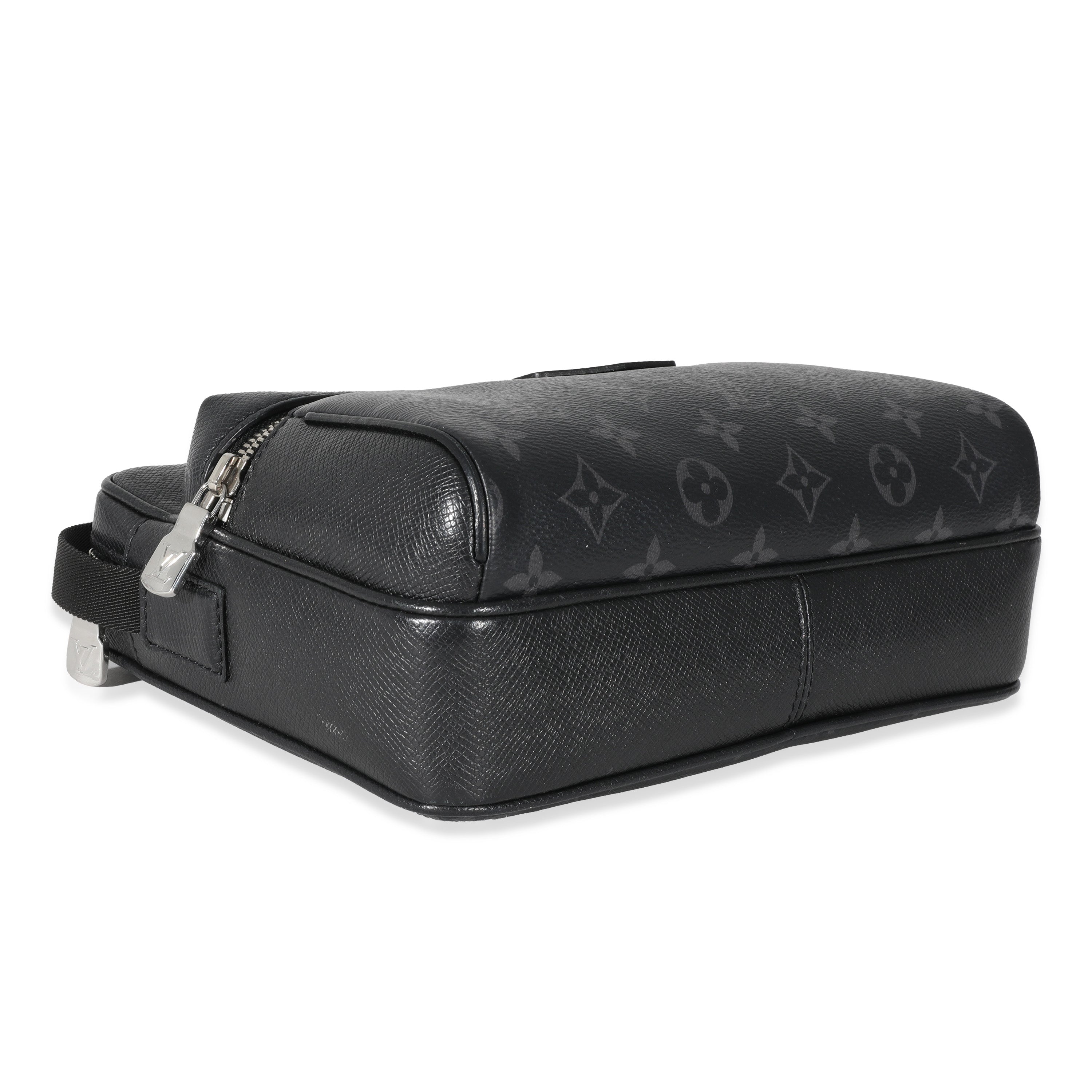 Louis Vuitton Louis Vuitton Black Taiga Monogram Eclipse Canvas Outdoor Messenger