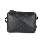 Louis Vuitton Louis Vuitton Black Taiga Monogram Eclipse Canvas Outdoor Messenger