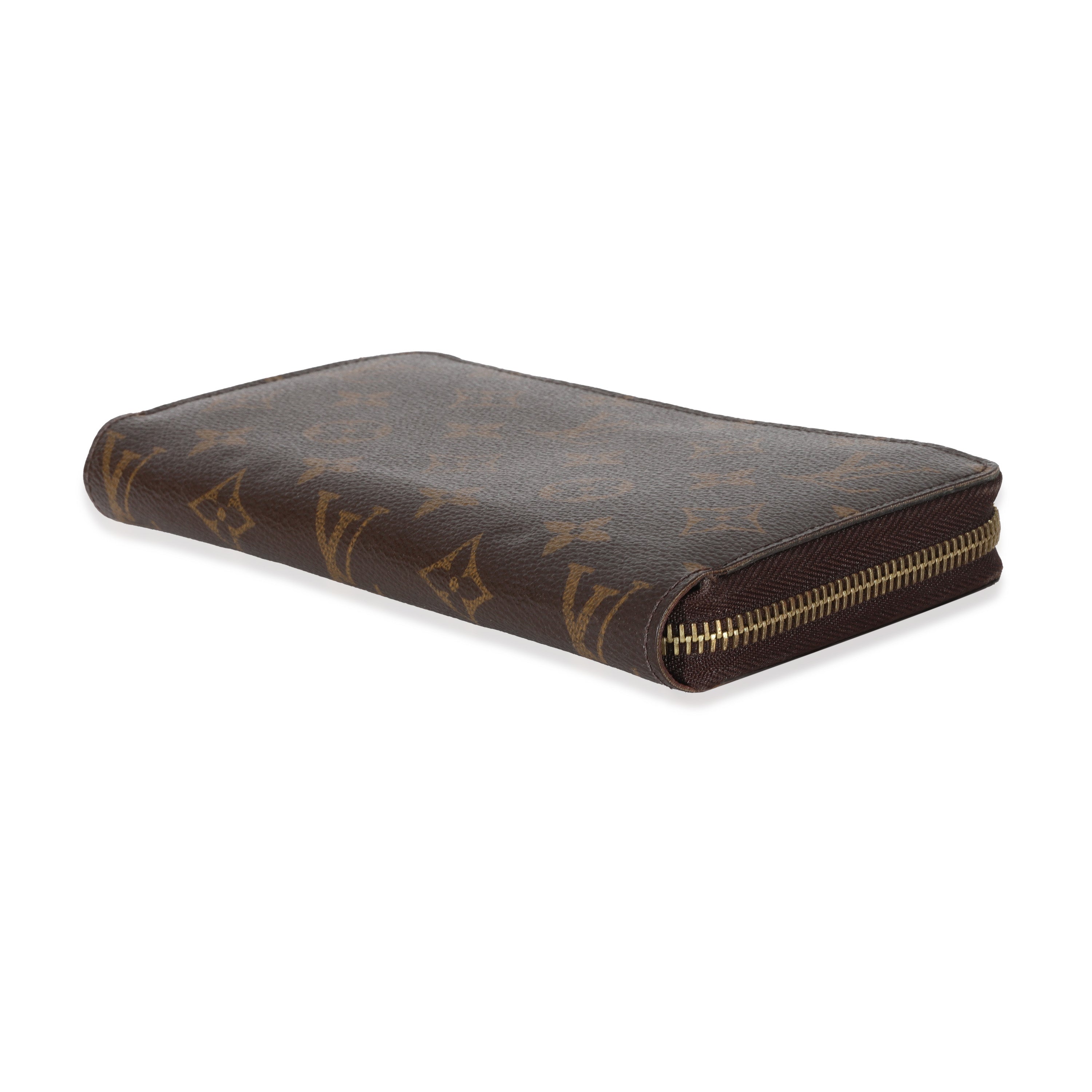 Louis Vuitton Louis Vuitton Monogram Canvas Zippy Wallet