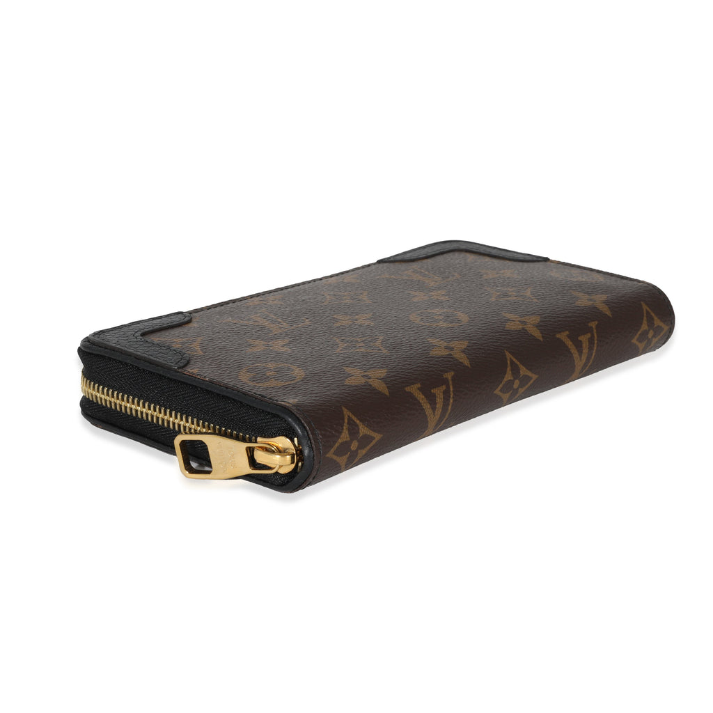 Louis Vuitton Louis Vuitton Monogram Canvas Retiro Zippy Wallet