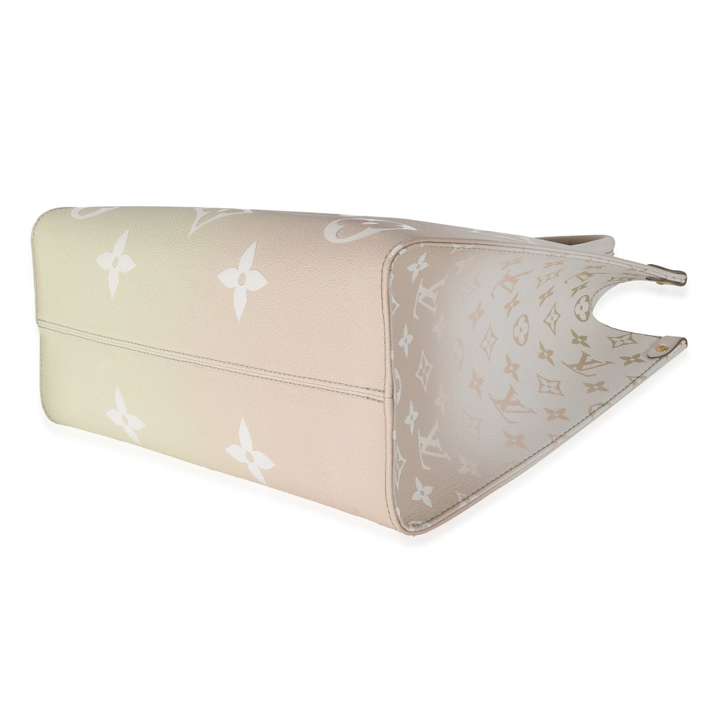 Louis Vuitton Louis Vuitton Sunset Kaki Monogram Giant Canvas OnTheGo MM