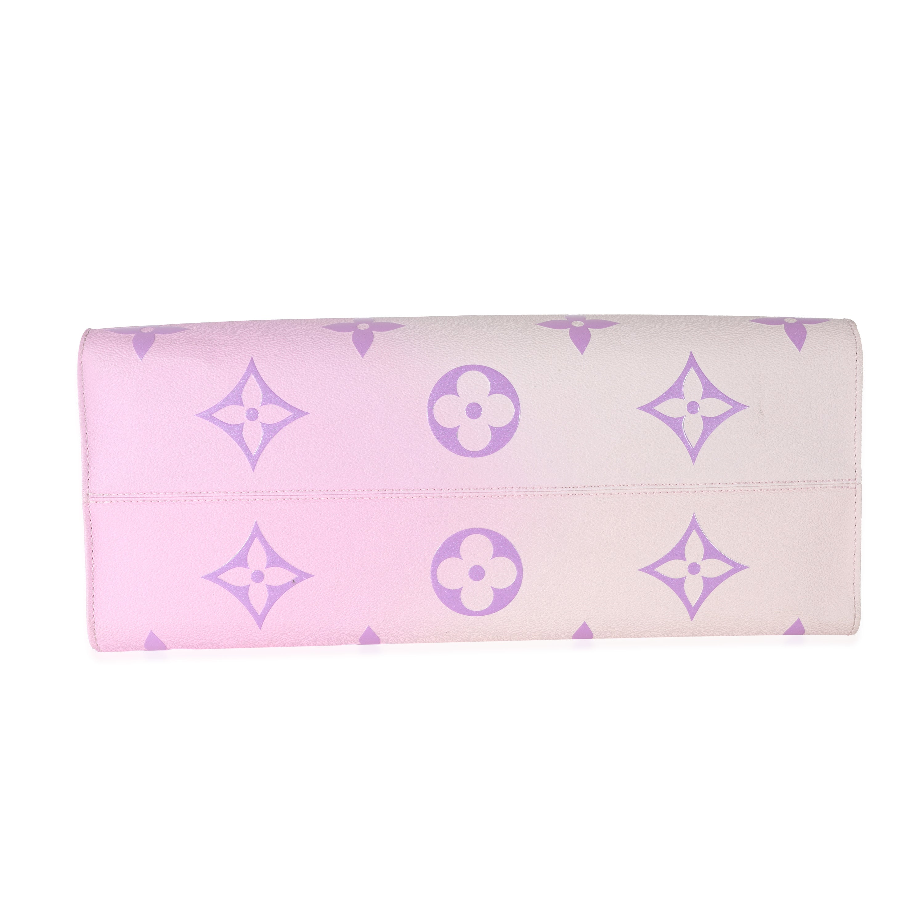 Louis Vuitton Louis Vuitton Sunrise Pastel Monogram Giant Canvas Spring in City OnTheGo GM