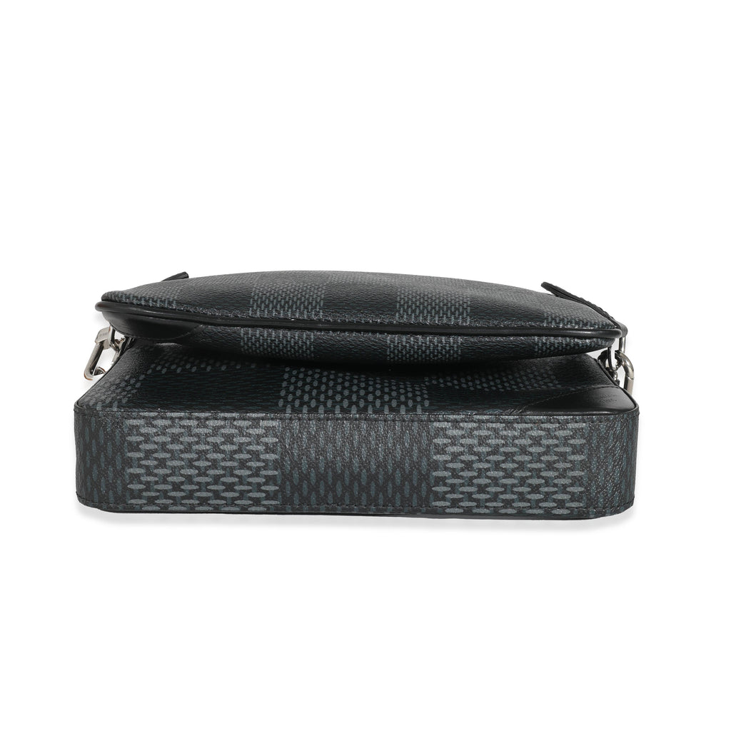 Louis Vuitton Louis Vuitton Damier Graphite 3D Canvas Trio Messenger