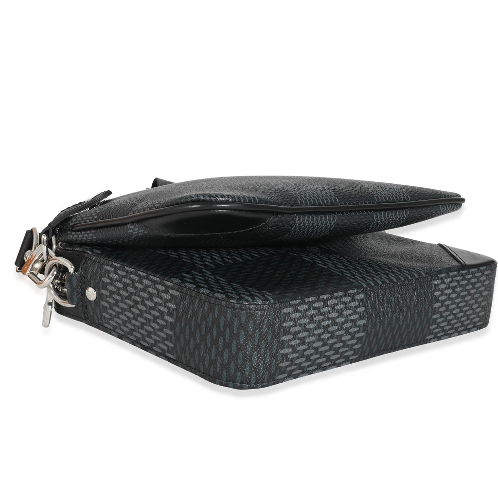 Louis Vuitton Louis Vuitton Damier Graphite 3D Canvas Trio Messenger