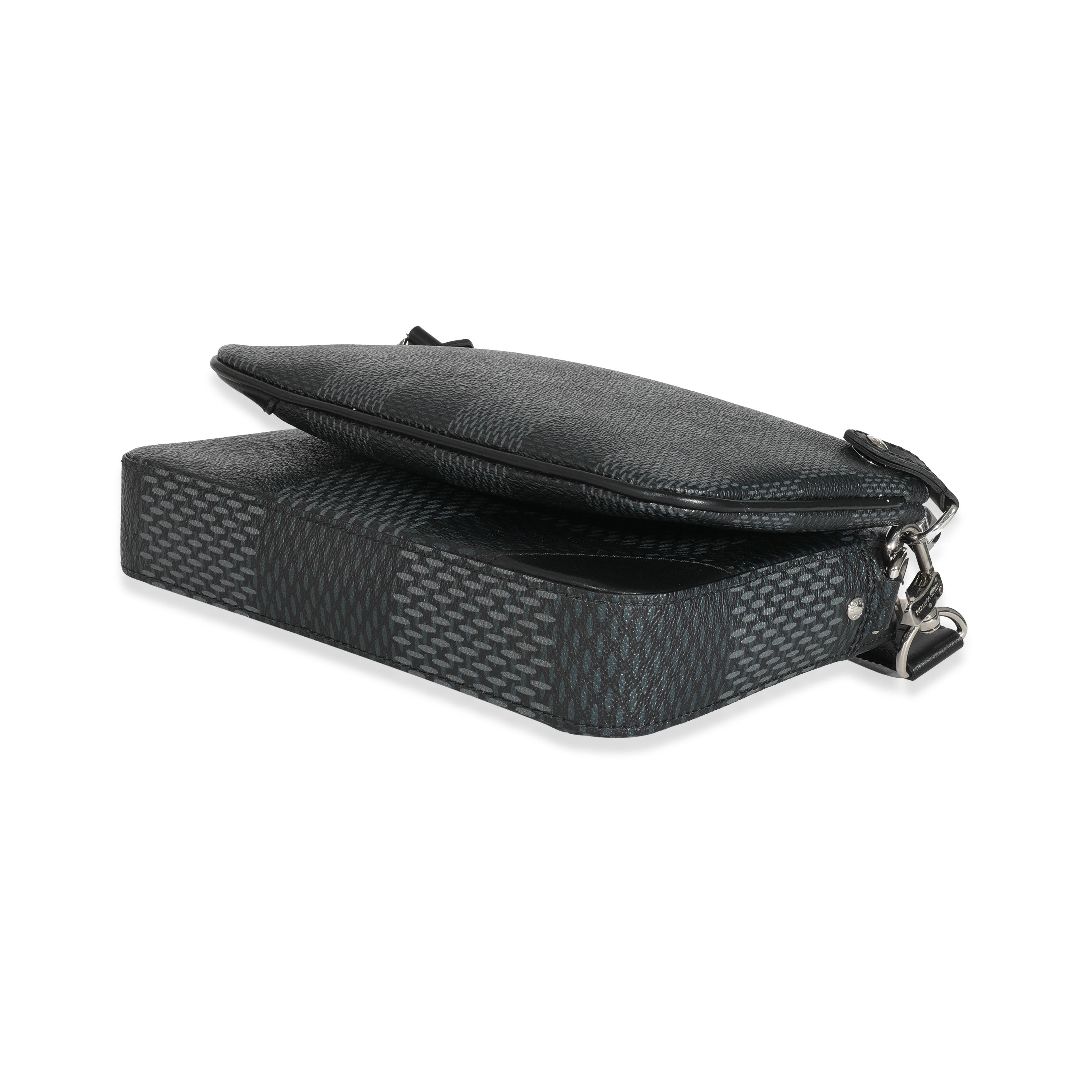 Louis Vuitton Louis Vuitton Damier Graphite 3D Canvas Trio Messenger