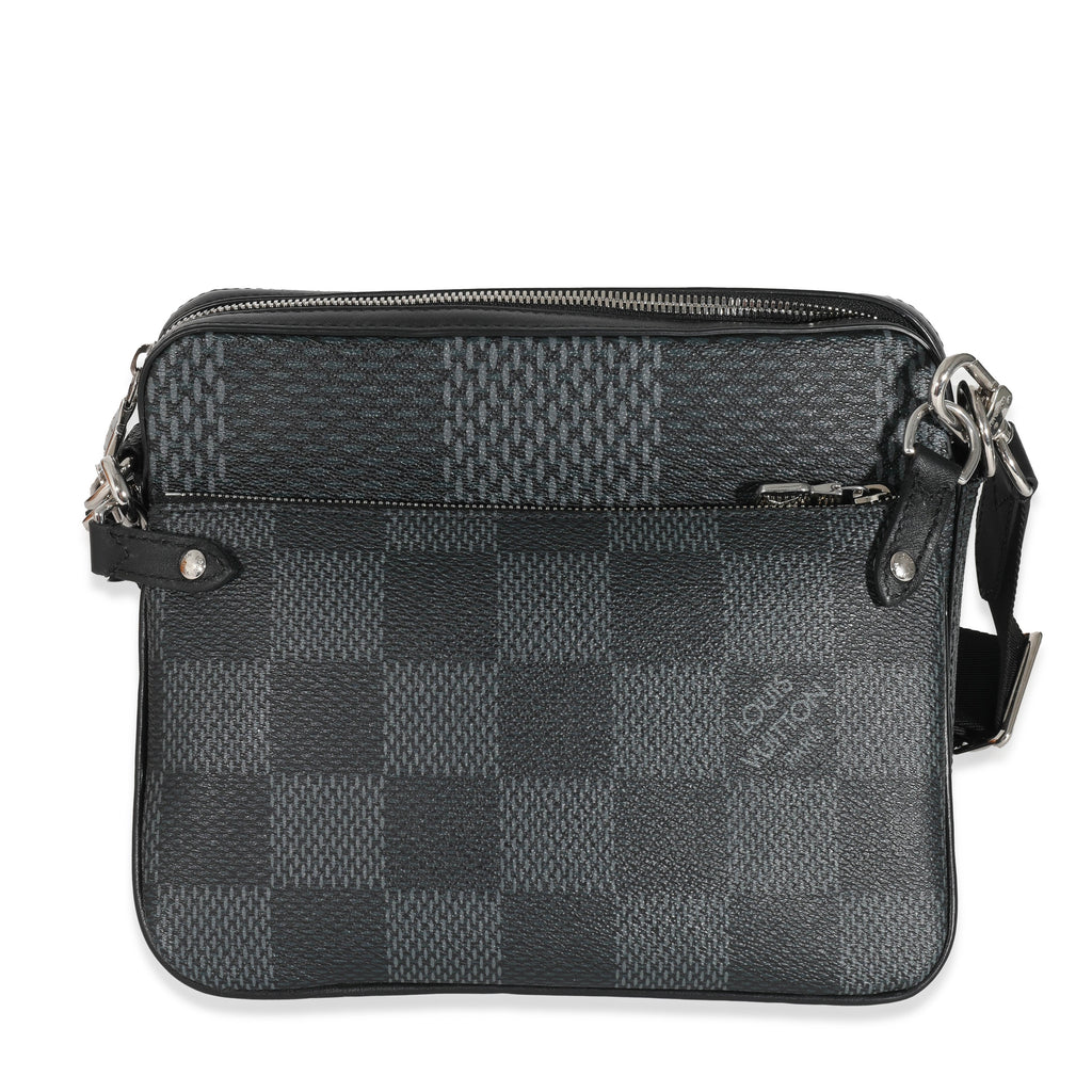 Louis Vuitton Louis Vuitton Damier Graphite 3D Canvas Trio Messenger