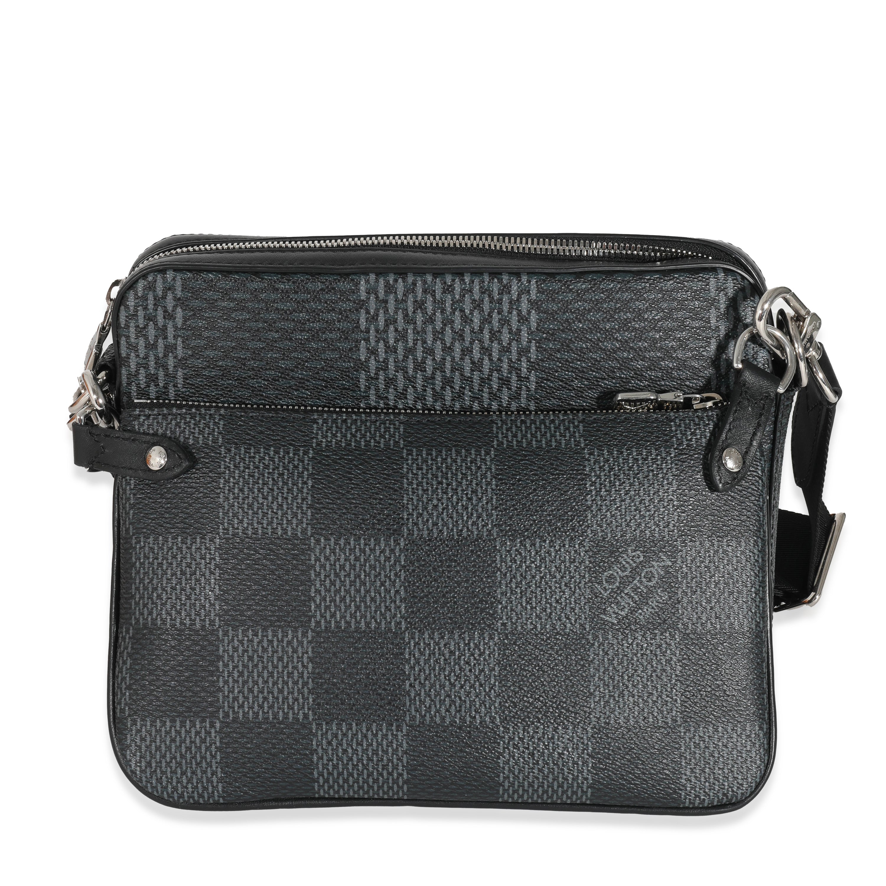 Louis Vuitton Louis Vuitton Damier Graphite 3D Canvas Trio Messenger