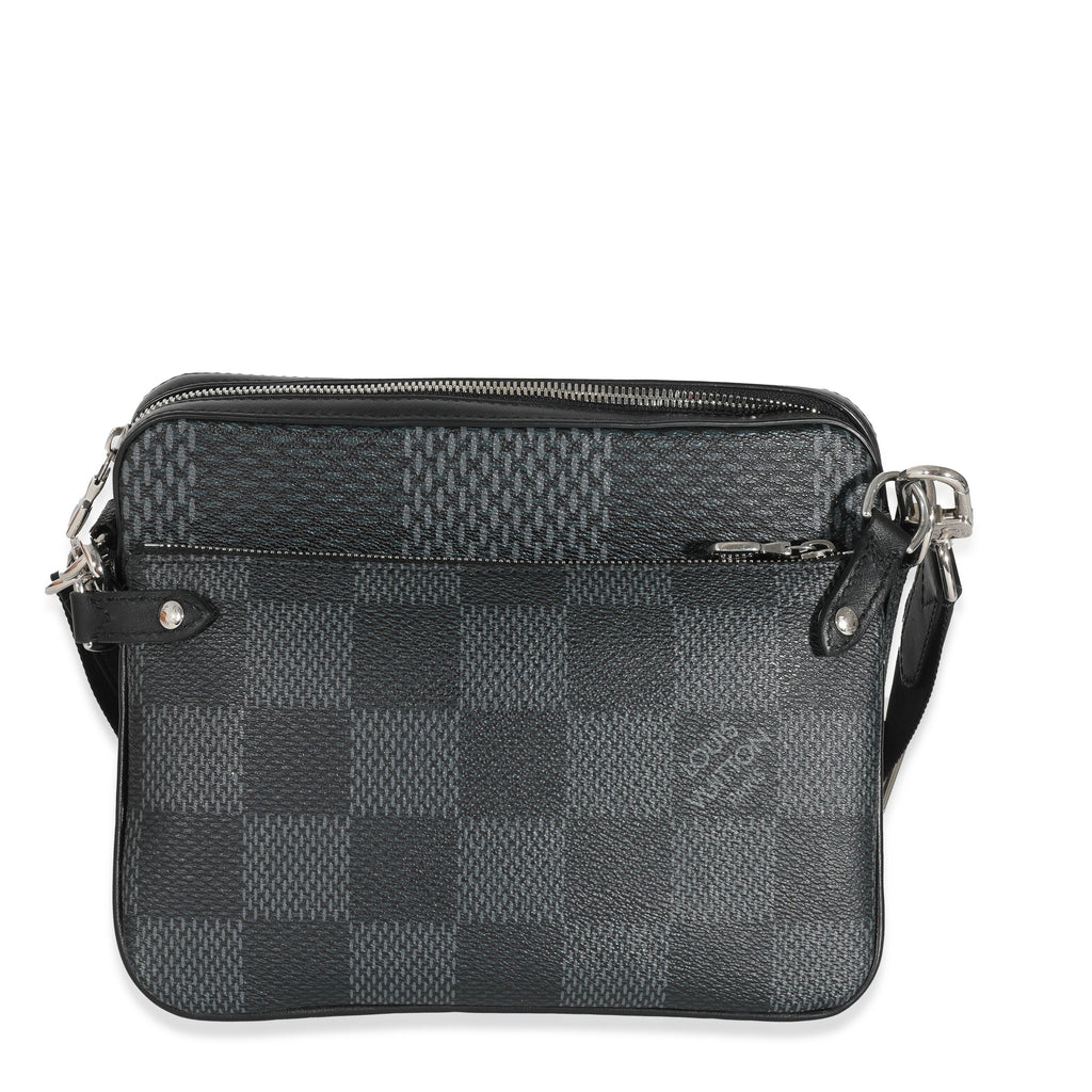 Louis Vuitton Louis Vuitton Damier Graphite 3D Canvas Trio Messenger