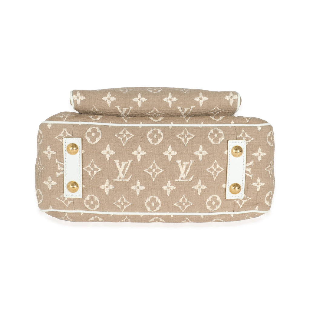 Louis Vuitton Louis Vuitton Blanc Monogram Jacquard Sabbia Cabas MM