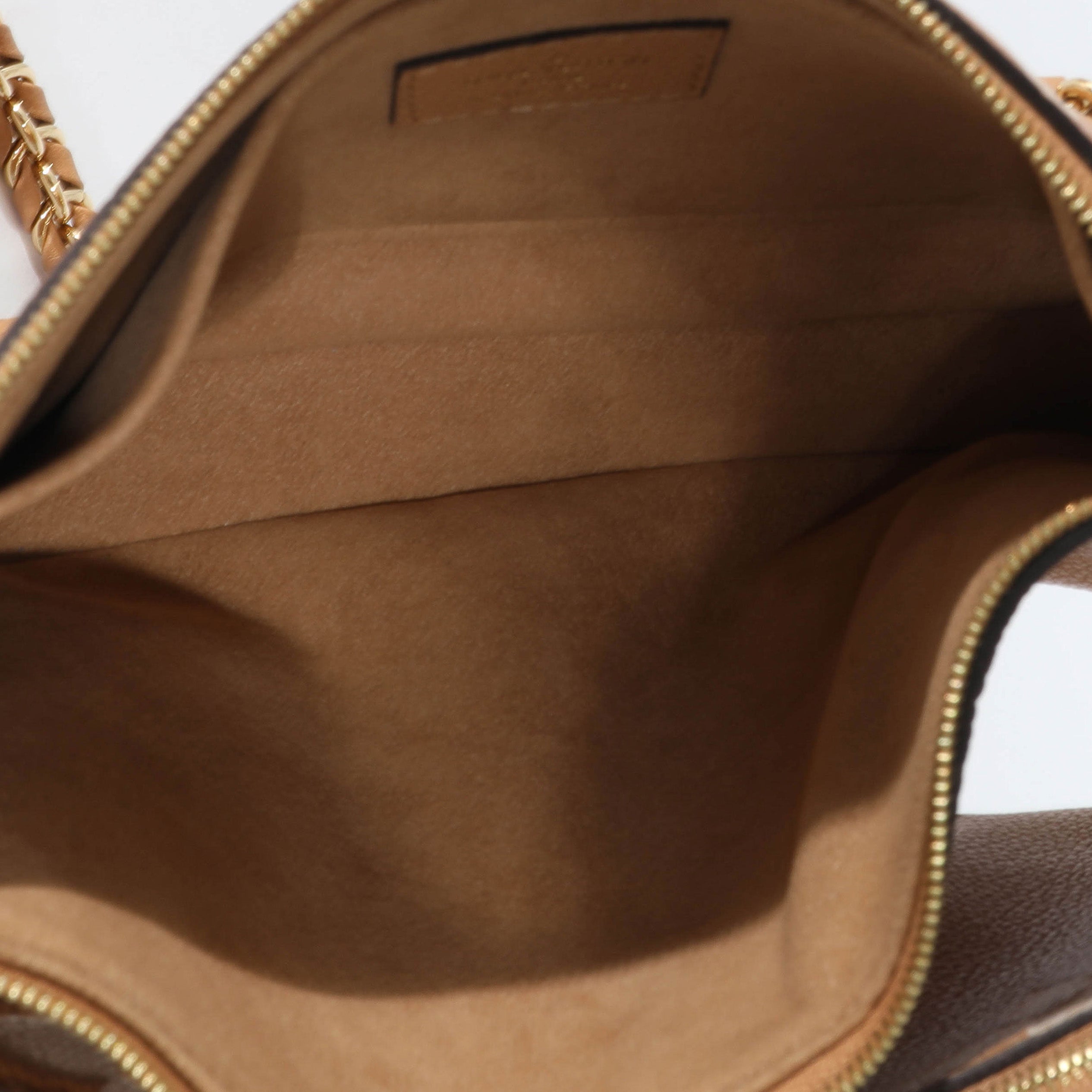Louis Vuitton Louis Vuitton  Arizona Creme Giant Empreinte Multi Pochette Accessories