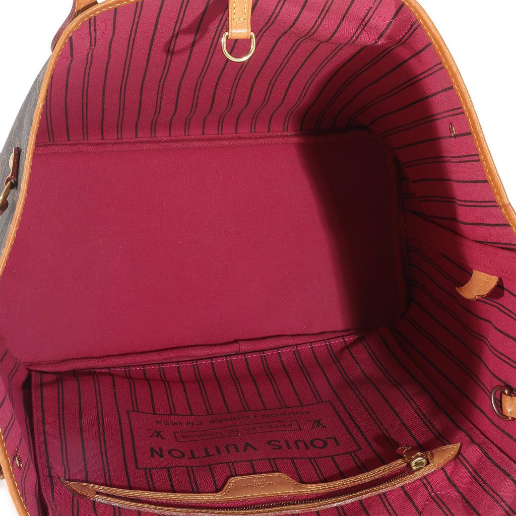 Louis Vuitton Louis Vuitton Monogram Canvas Neverfull MM