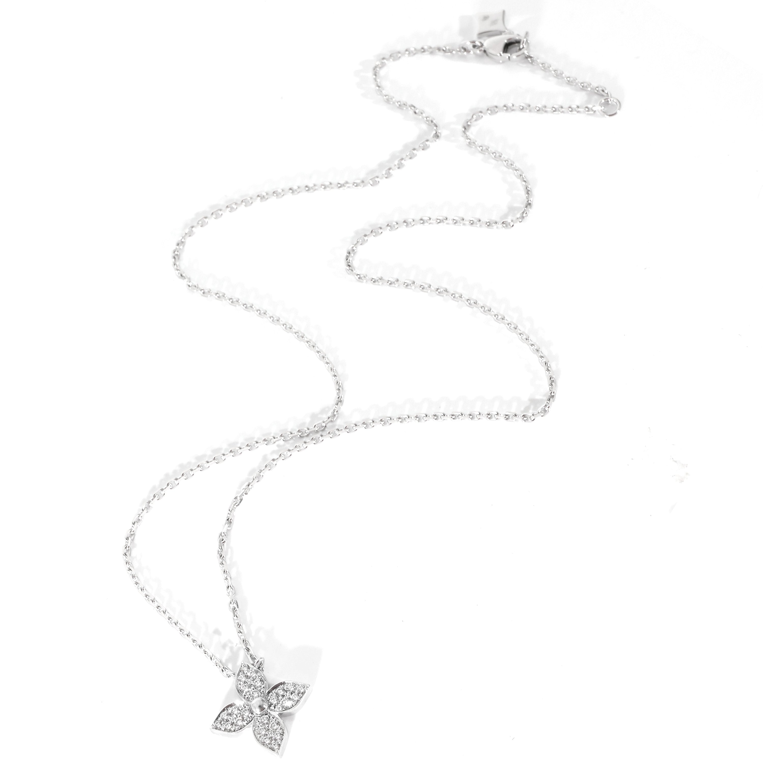 Louis Vuitton Louis Vuitton Idylle Blossom Necklace in 18k White Gold 0.2 CTW