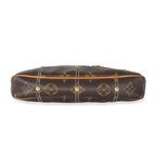 Louis Vuitton Louis Vuitton Monogram Canvas Riveting Pochette