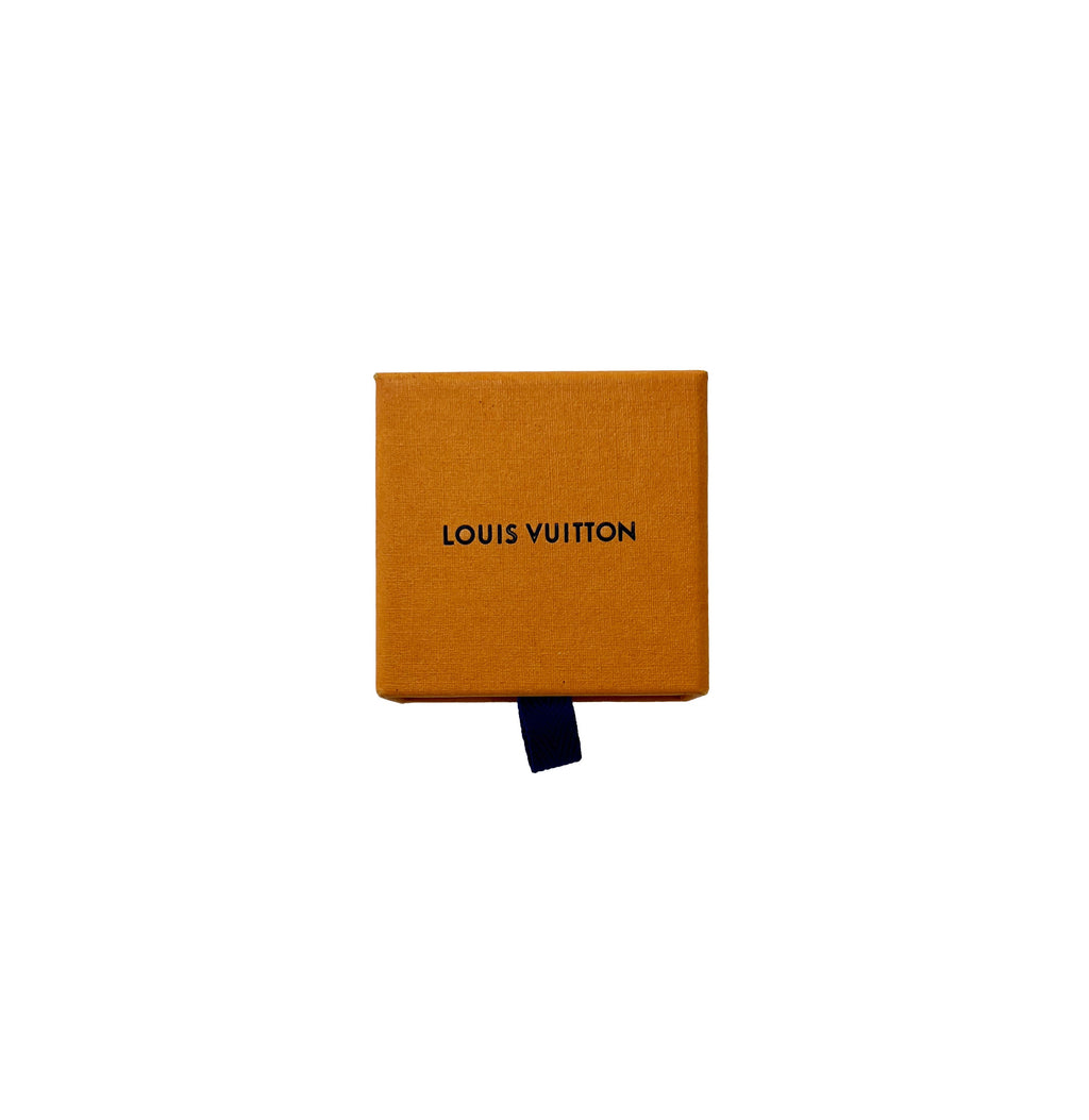Louis Vuitton Lockit Pendant on Chain in Sterling Silver
