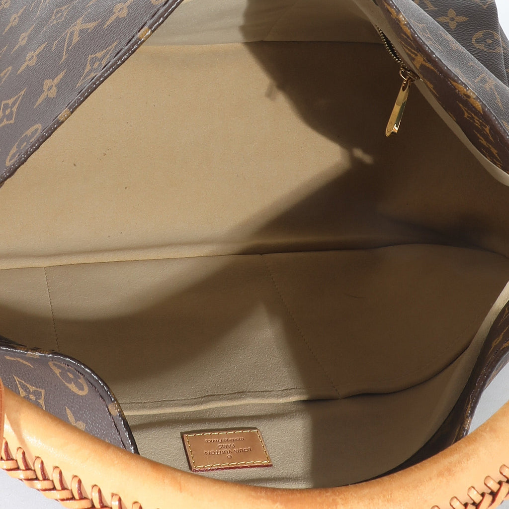 Louis Vuitton Louis Vuitton Monogram Canvas Artsy MM