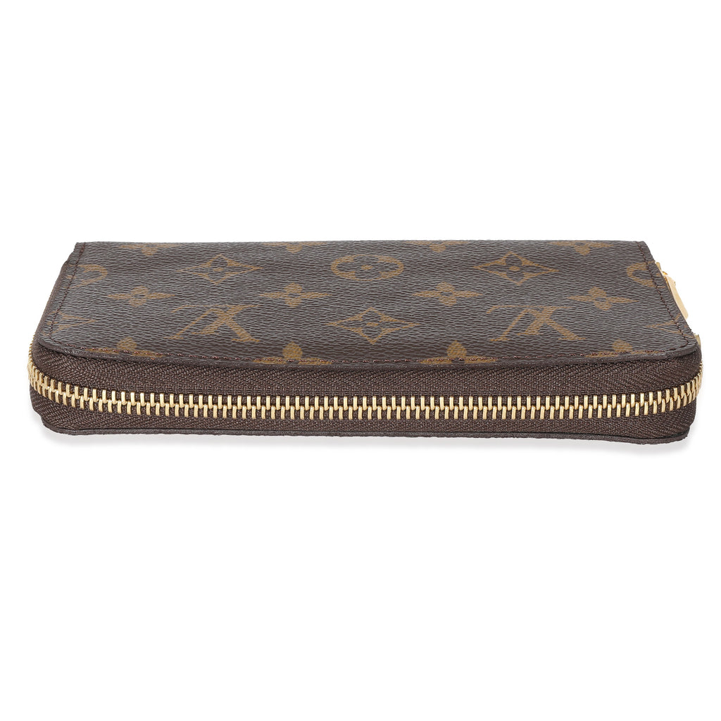 Louis Vuitton Louis Vuitton Monogram Canvas Zippy Compact Wallet