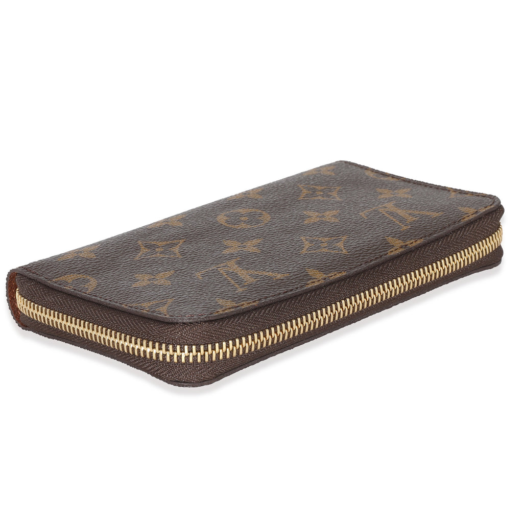 Louis Vuitton Louis Vuitton Monogram Canvas Zippy Compact Wallet