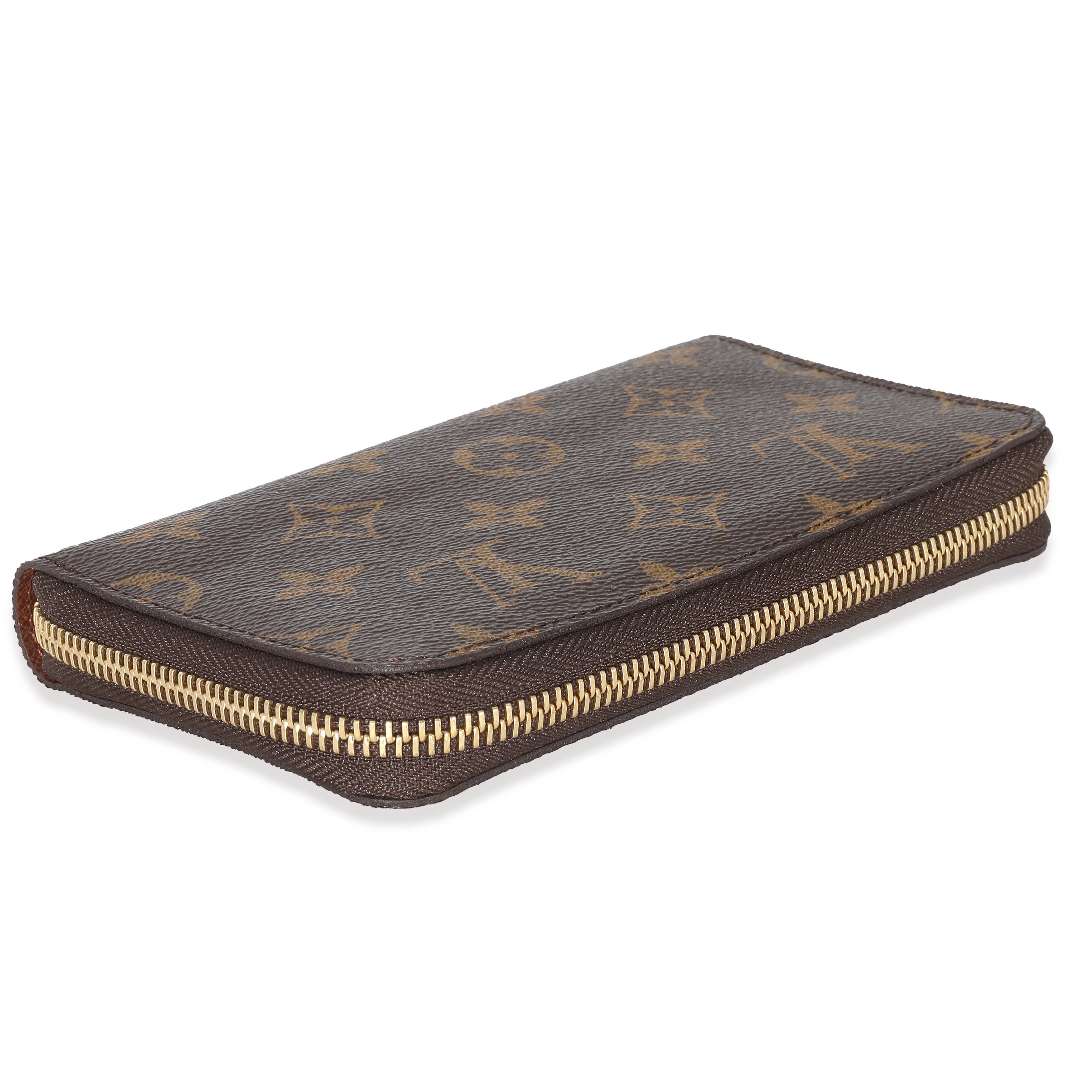 Louis Vuitton Louis Vuitton Monogram Canvas Zippy Compact Wallet