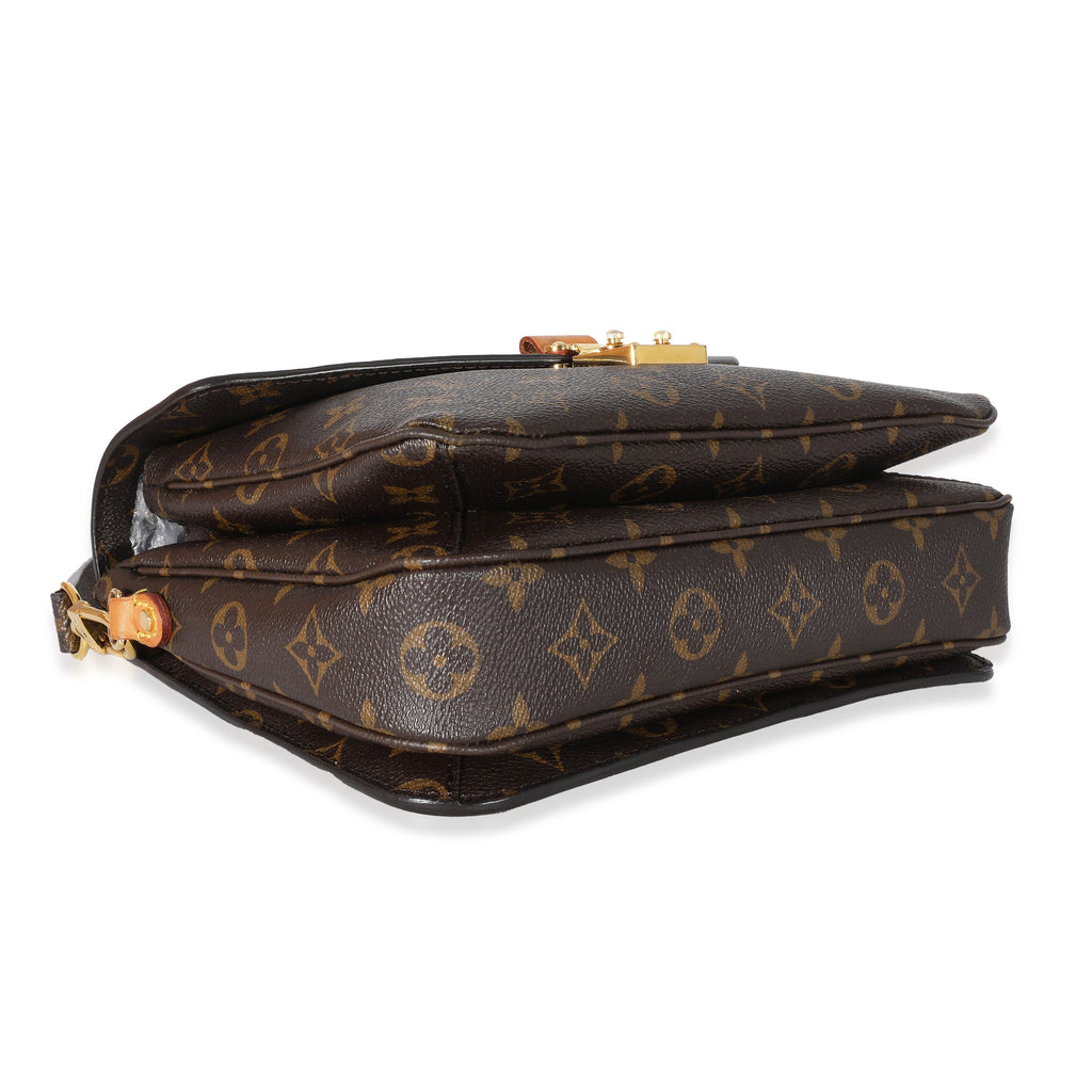 Louis Vuitton Louis Vuitton Monogram Canvas Pochette Metis