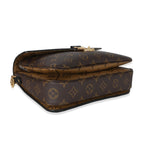 Louis Vuitton Louis Vuitton Reverse Monogram Canvas Pochette Metis