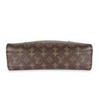 Louis Vuitton Louis Vuitton Monogram Canvas Sac Plat PM