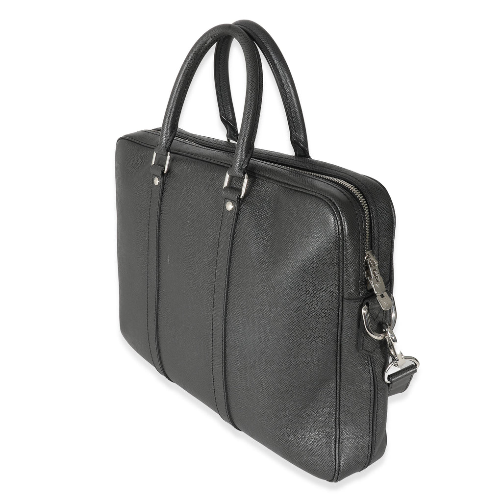 Louis Vuitton Black Taiga Porte-Documents Voyage PM