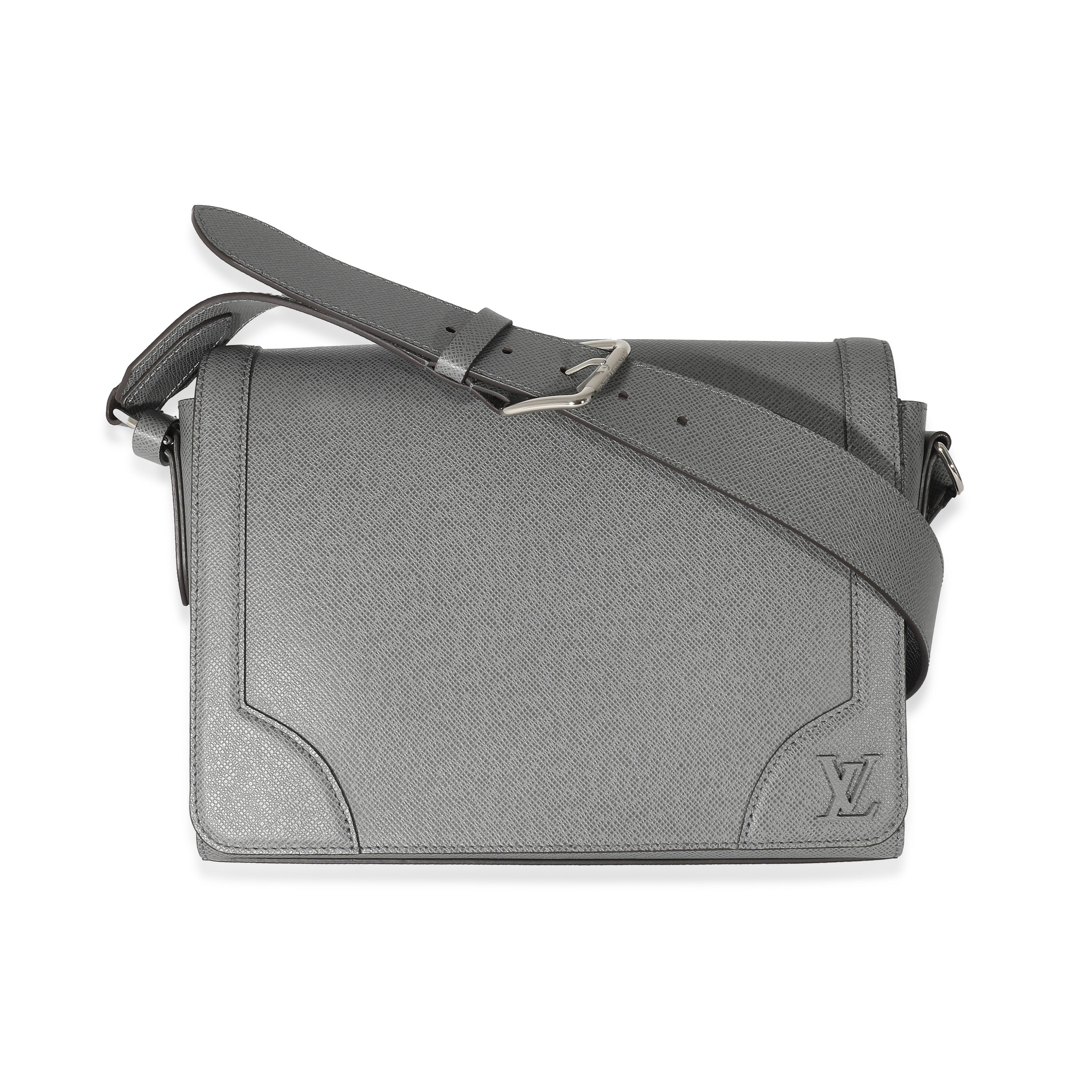 Louis Vuitton Louis Vuitton Gray Taiga Leather New Flap Messenger
