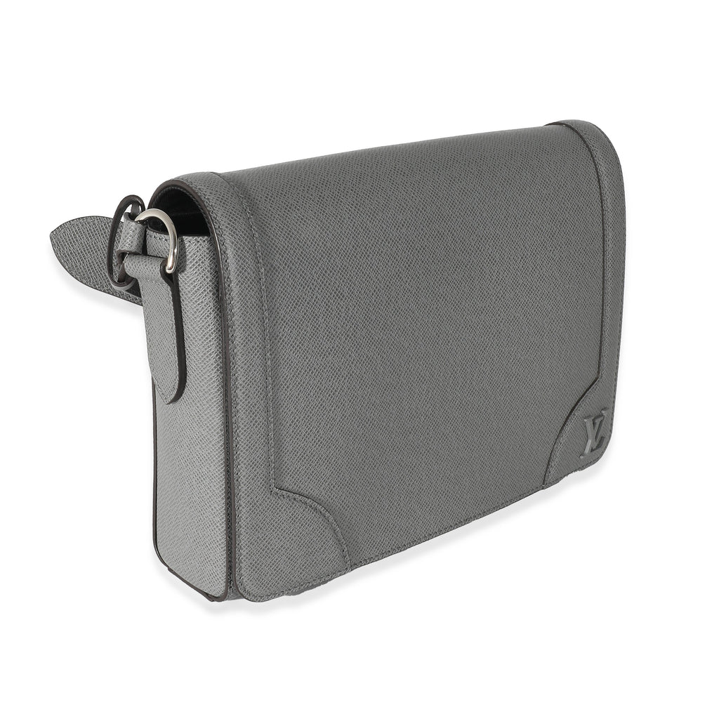 Louis Vuitton Louis Vuitton Gray Taiga Leather New Flap Messenger