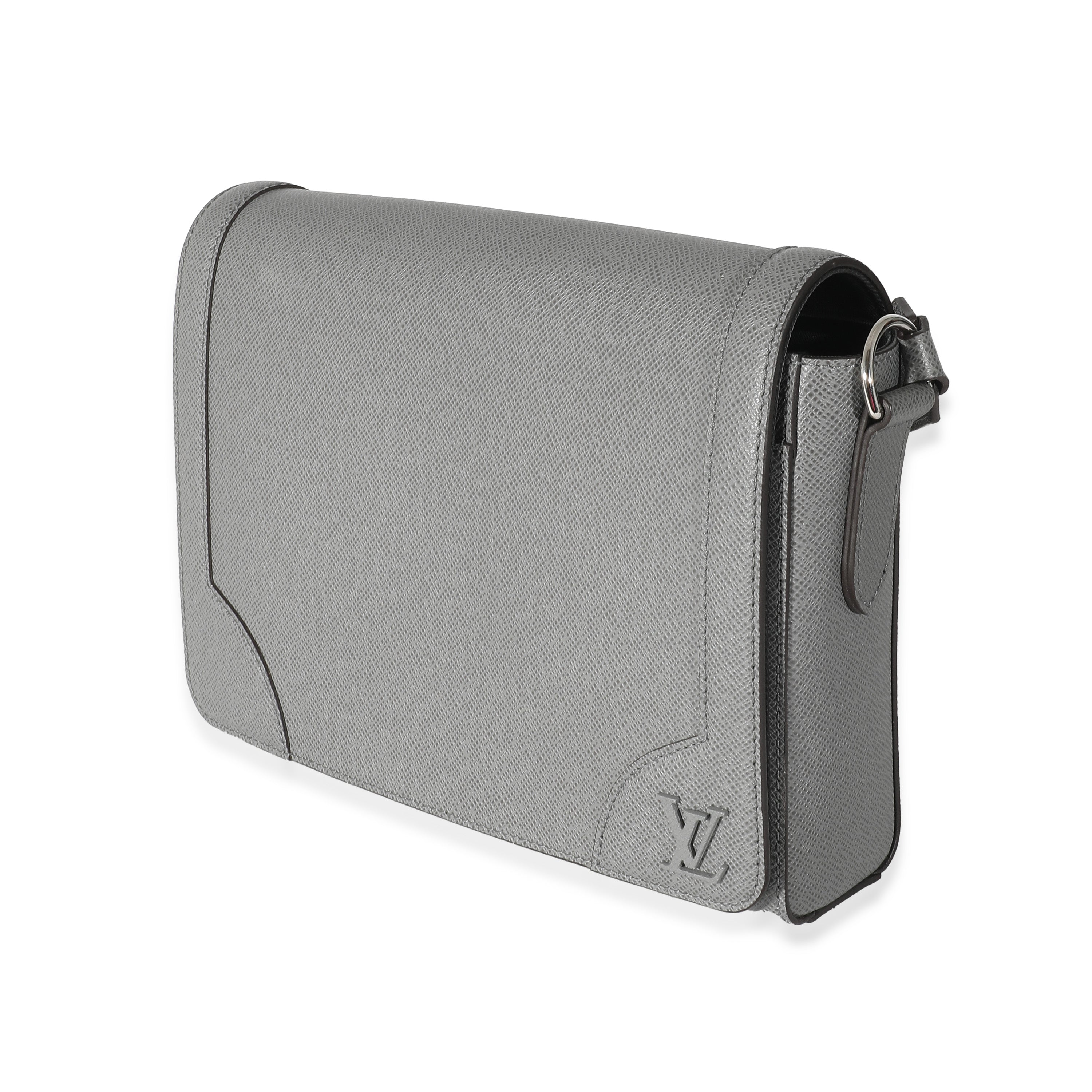 Louis Vuitton Louis Vuitton Gray Taiga Leather New Flap Messenger