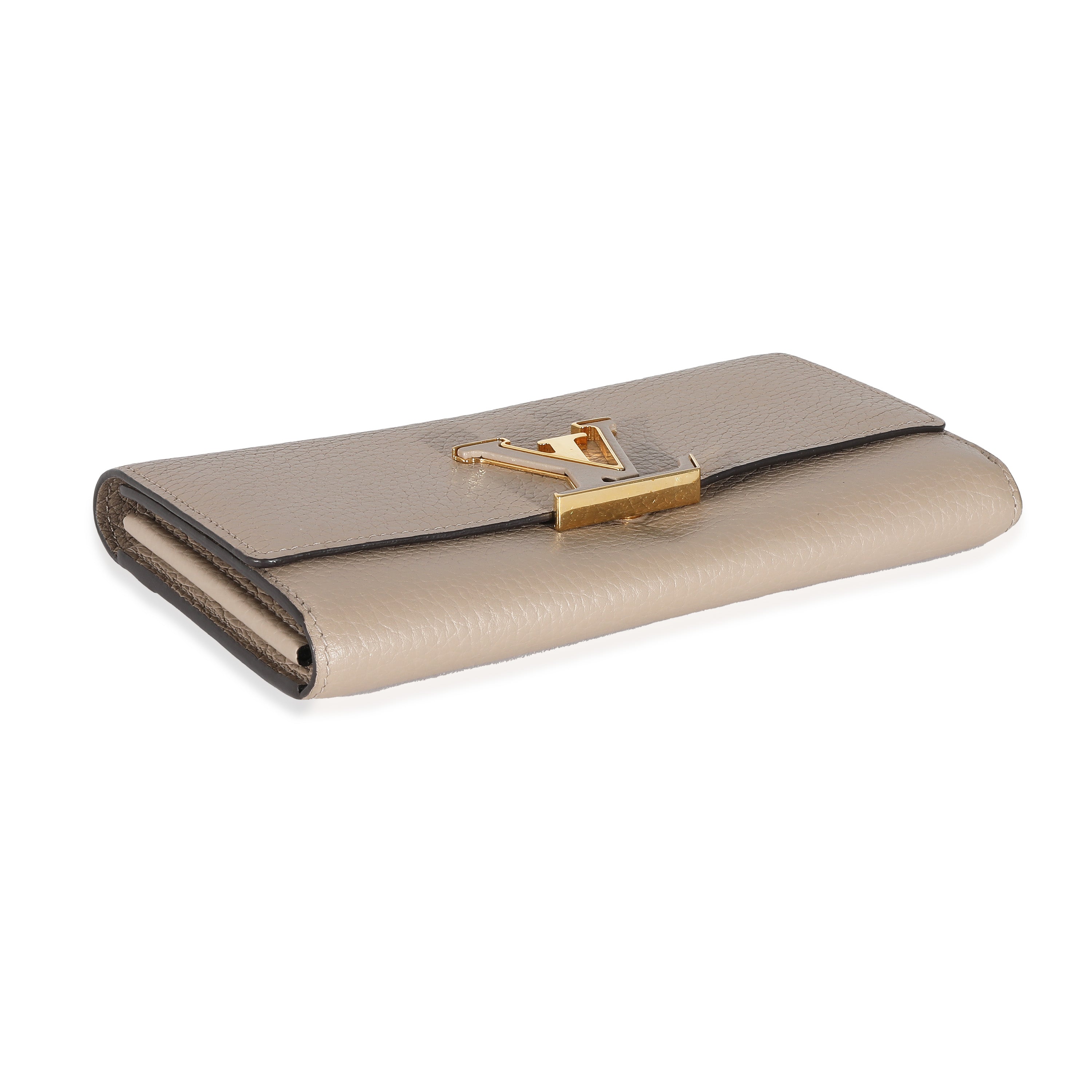 Louis Vuitton Louis Vuitton Pebble Taurillon Capucines Wallet