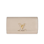 Louis Vuitton Louis Vuitton Pebble Taurillon Capucines Wallet