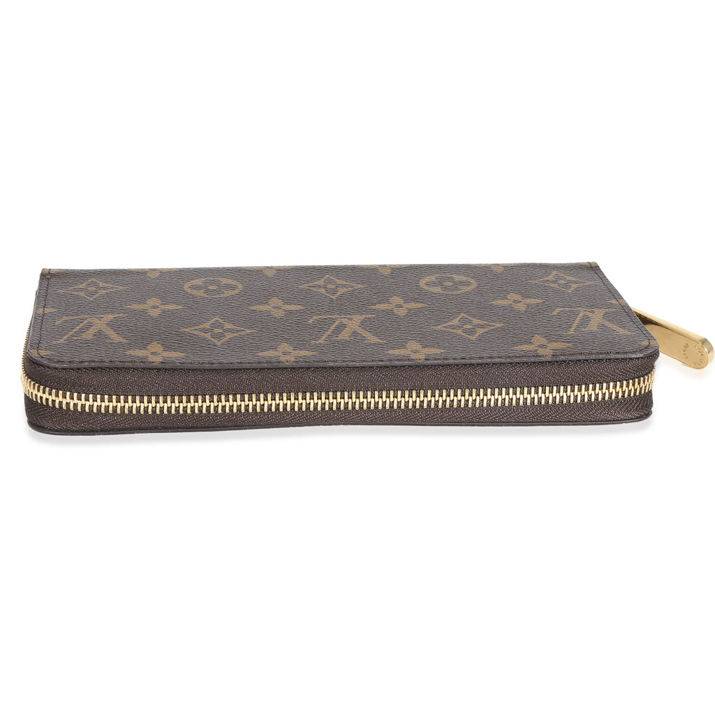 Louis Vuitton Louis Vuitton Monogram Canvas Zippy Wallet