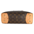 Louis Vuitton Louis Vuitton Monogram Canvas Wilshire PM