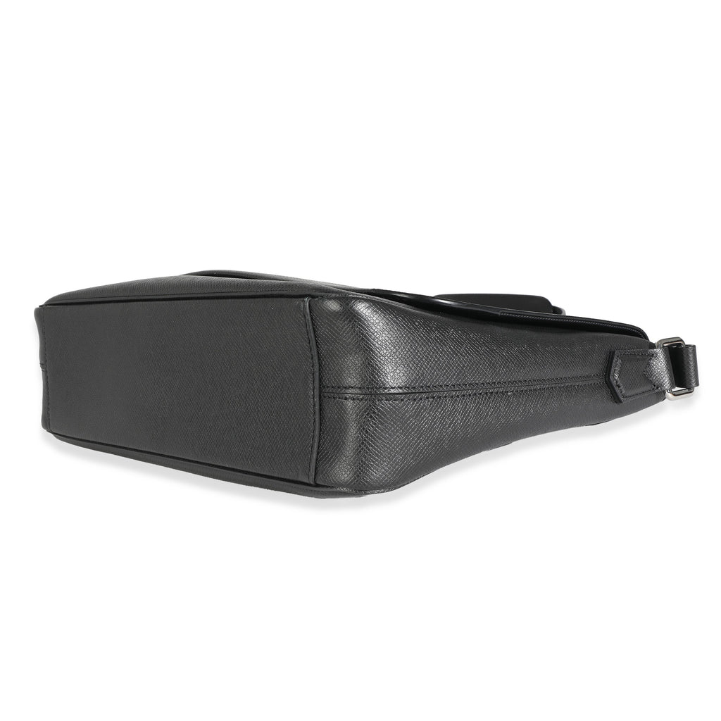 Louis Vuitton Ardoise Taiga Roman MM