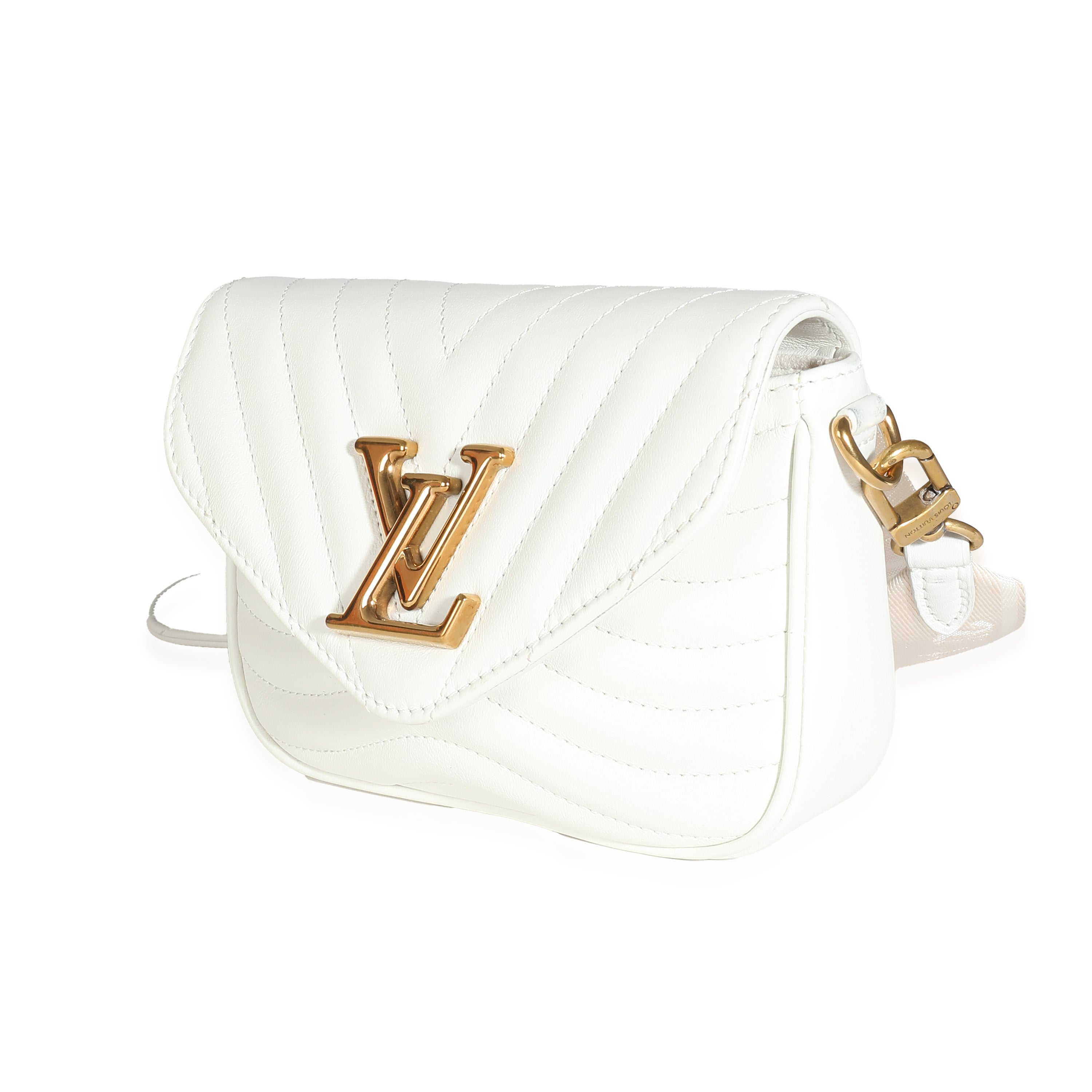 Louis Vuitton Louis Vuitton Snow Calfskin New Wave Multi Pochette