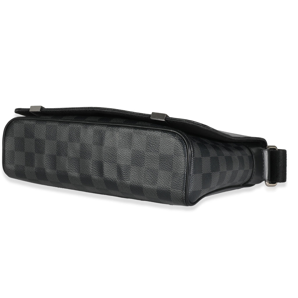 Louis Vuitton Louis Vuitton Damier Graphite Canvas District PM