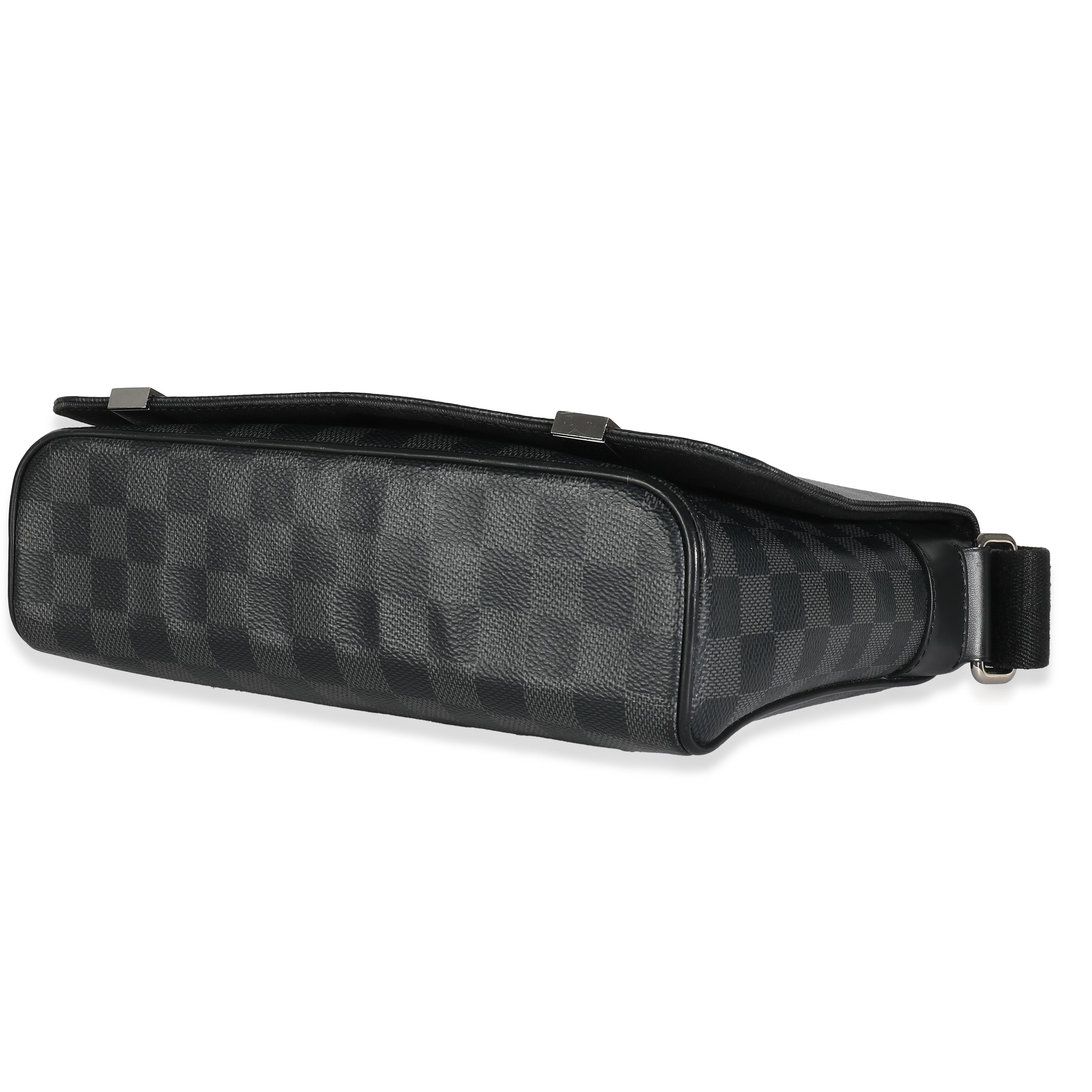 Louis Vuitton Louis Vuitton Damier Graphite Canvas District PM